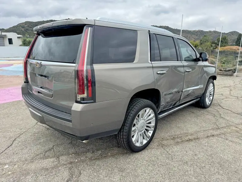 2019 CADILLAC ESCALADE PLATINUM  