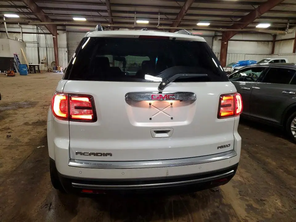 2016 GMC ACADIA SLT-1  