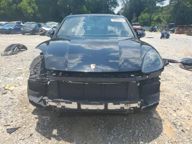 2019 PORSCHE CAYENNE S  