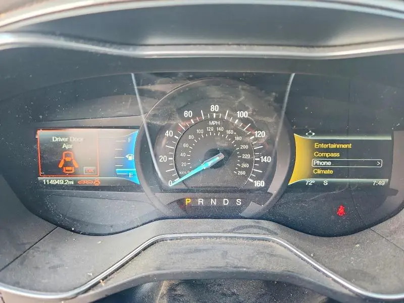 2016 FORD FUSION SE  