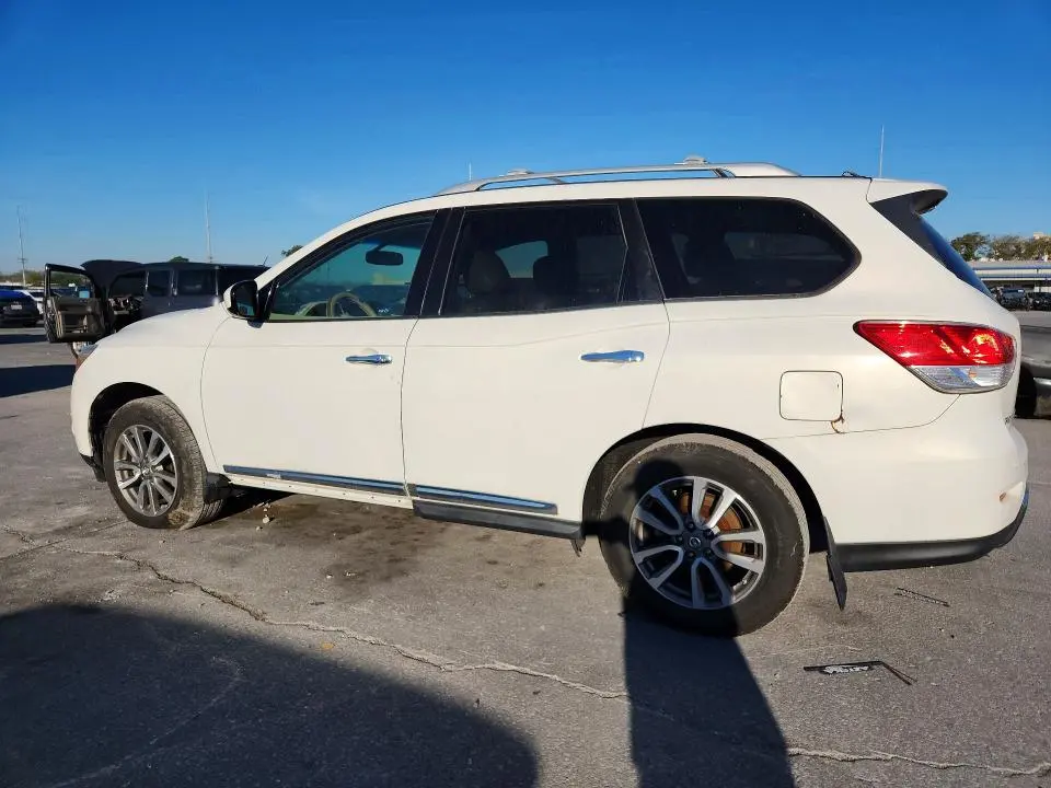 2013 NISSAN PATHFINDER S  
