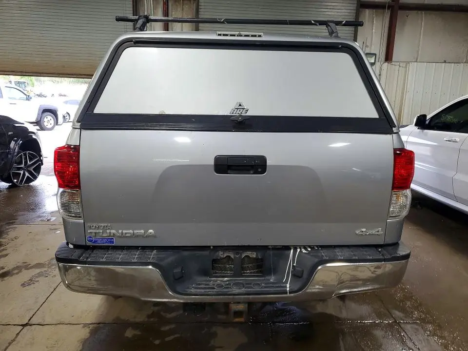 2013 TOYOTA TUNDRA DOUBLE CAB SR5  
