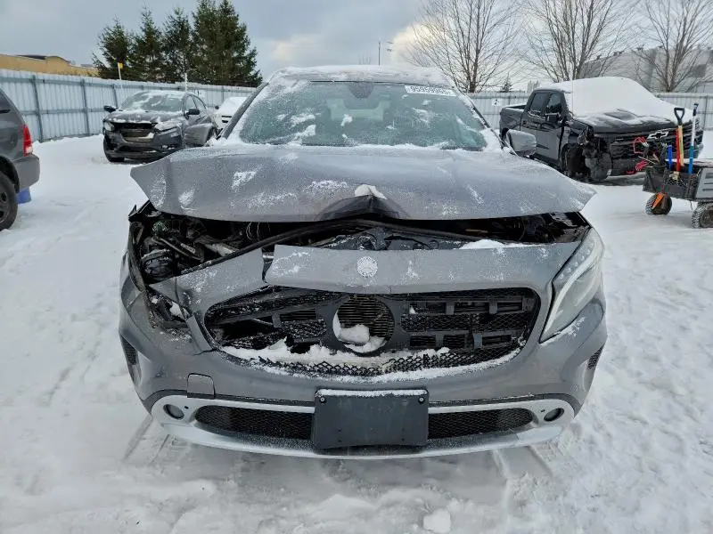 2017 MERCEDES-BENZ GLA 250 4MATIC  