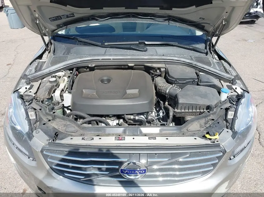 2015 VOLVO XC60 T6