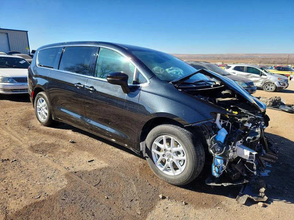 2023 CHRYSLER PACIFICA TOURING L  