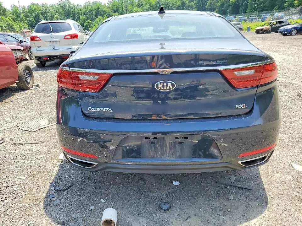 2017 KIA CADENZA LIMITED  