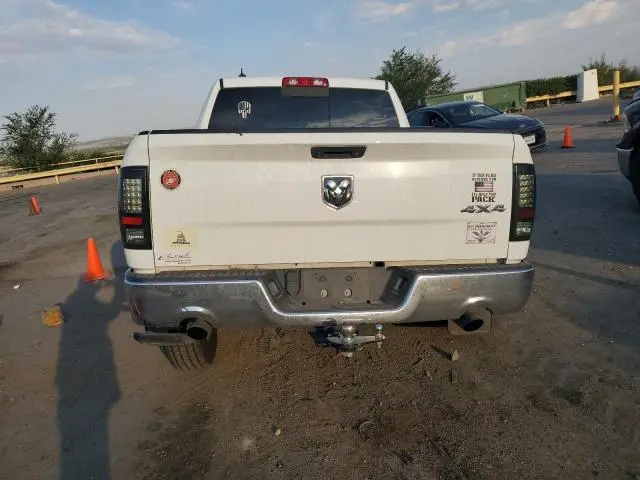 2018 RAM 1500 SLT  