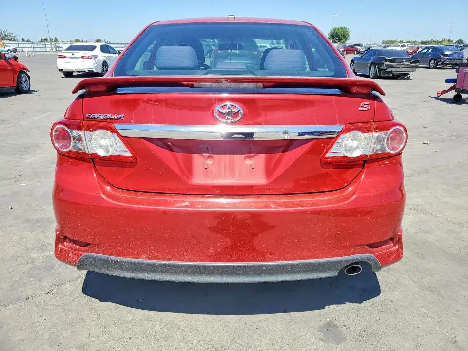 2011 TOYOTA COROLLA S  