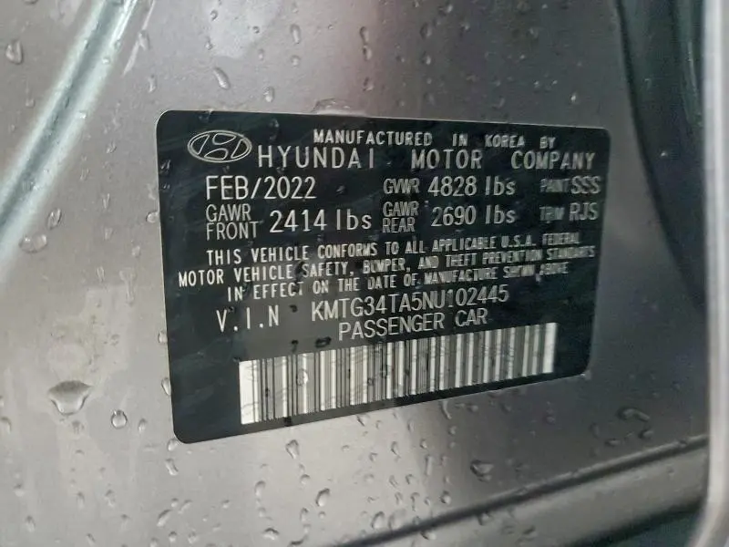 2022 GENESIS G70 BASE  