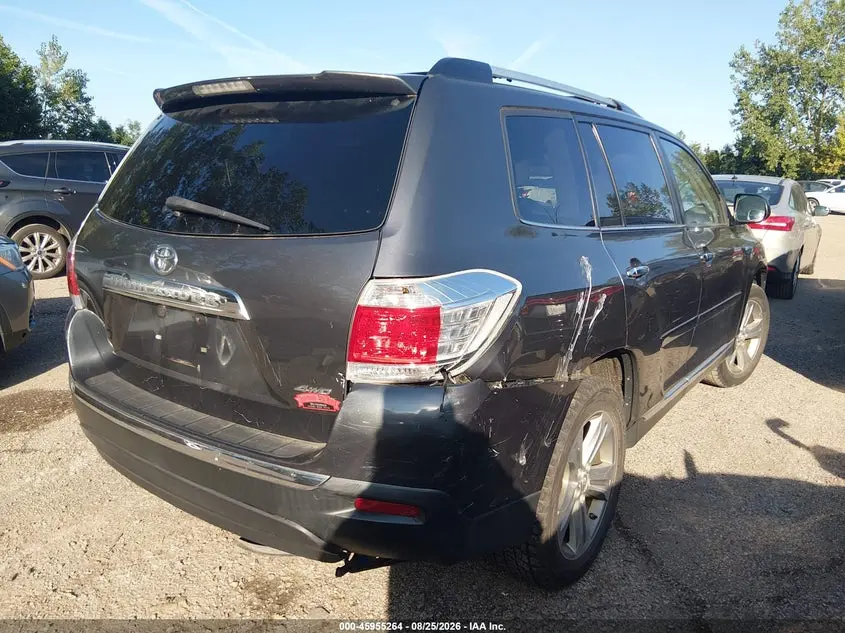 2013 TOYOTA HIGHLANDER LIMITED V6