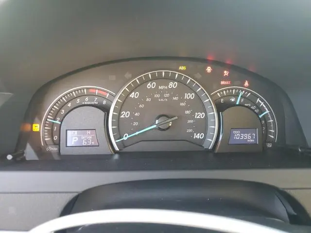 2012 TOYOTA CAMRY BASE  