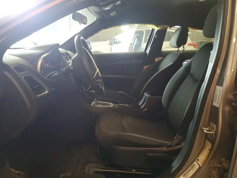 2014 DODGE AVENGER SE  