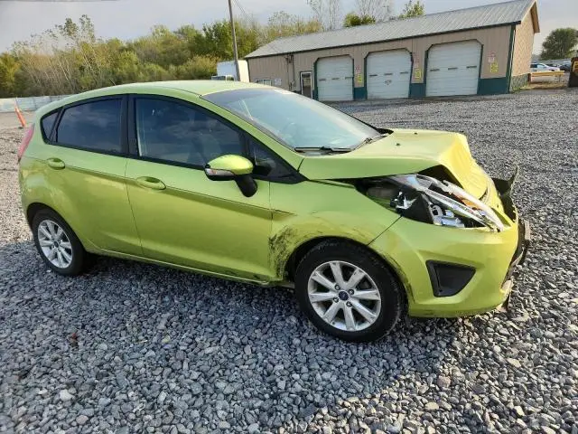2013 FORD FIESTA SE  