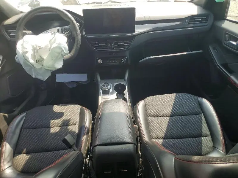 2023 FORD ESCAPE ST LINE SELECT  