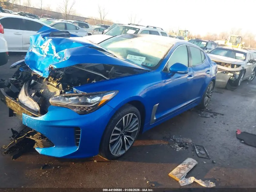 2018 KIA STINGER PREMIUM