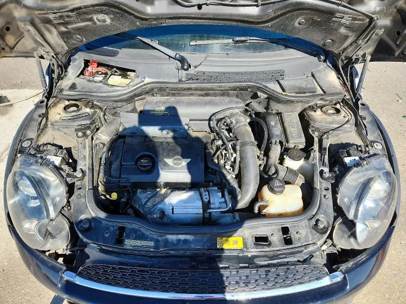 2014 MINI COOPER S  