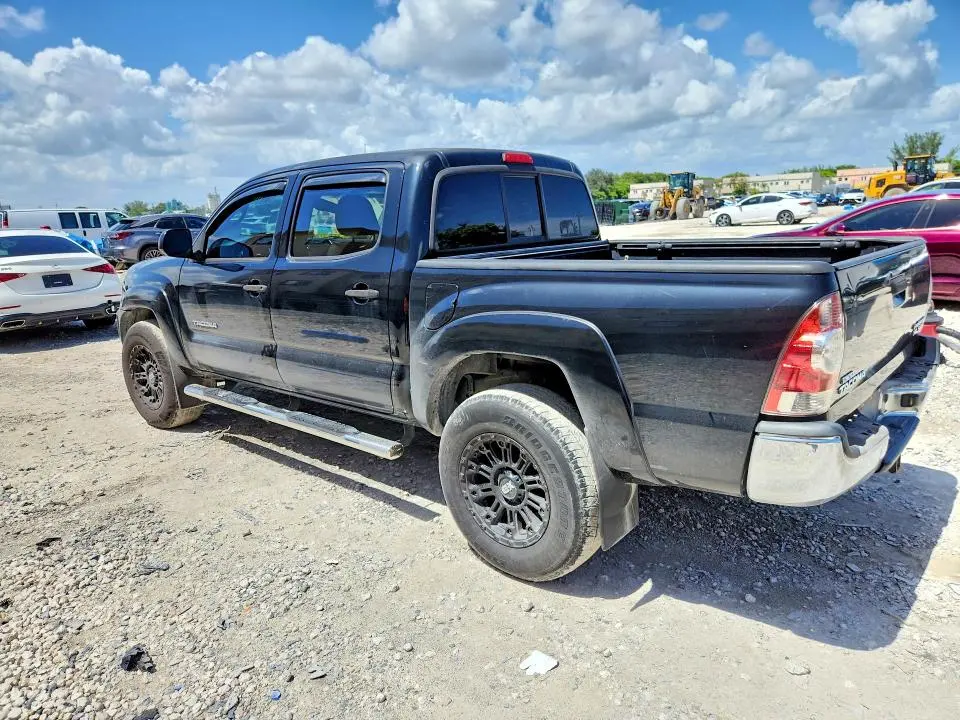 2013 TOYOTA TACOMA DOUBLE CAB PRERUNNER  