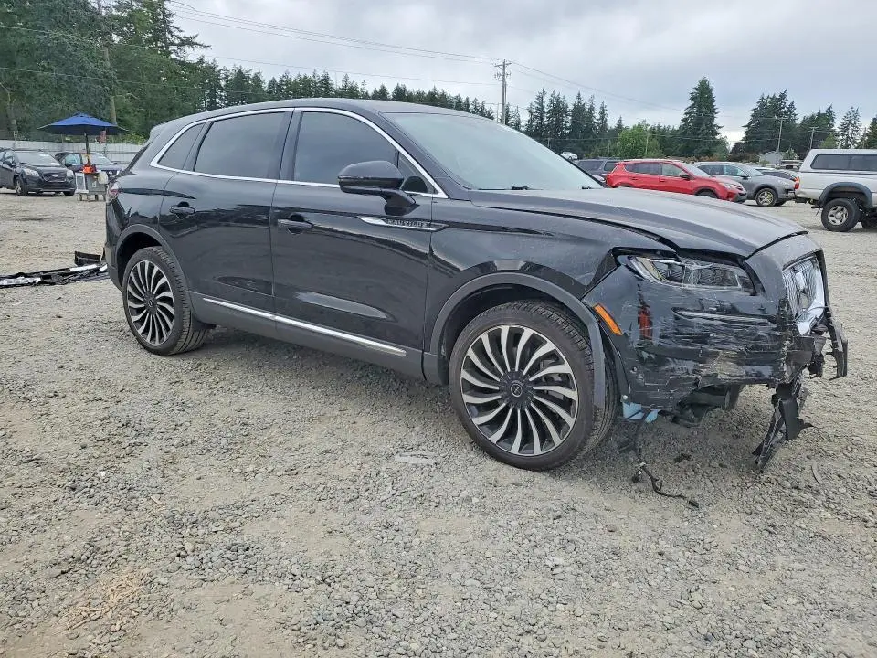 2022 LINCOLN NAUTILUS BLACK LABEL  
