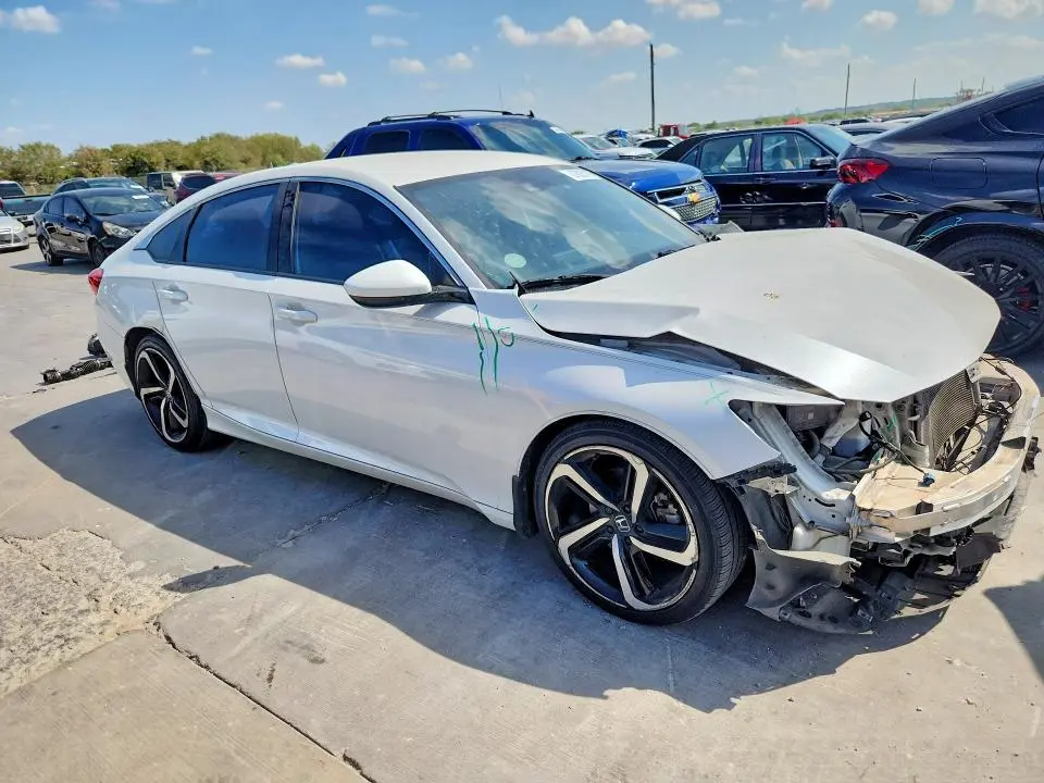 2019 HONDA ACCORD SPORT  