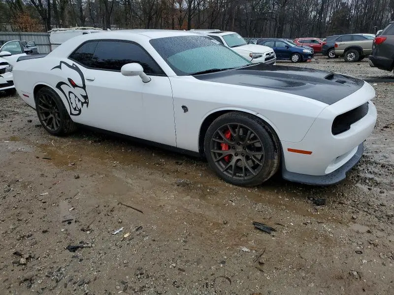 2016 DODGE CHALLENGER SRT HELLCAT  