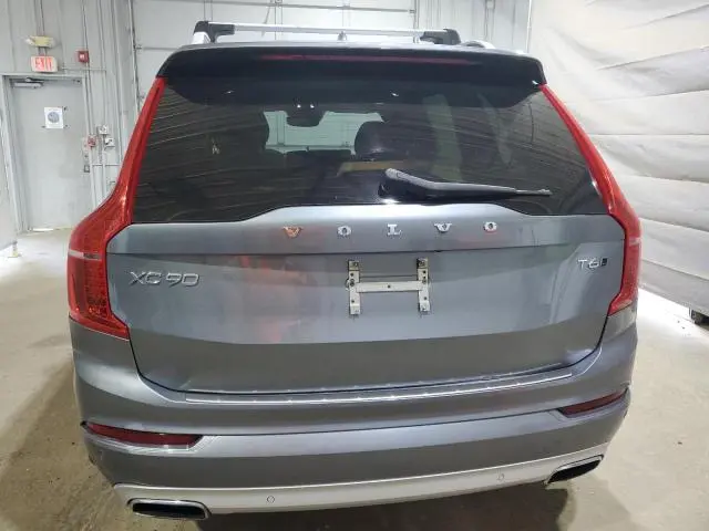 2018 VOLVO XC90 T6  