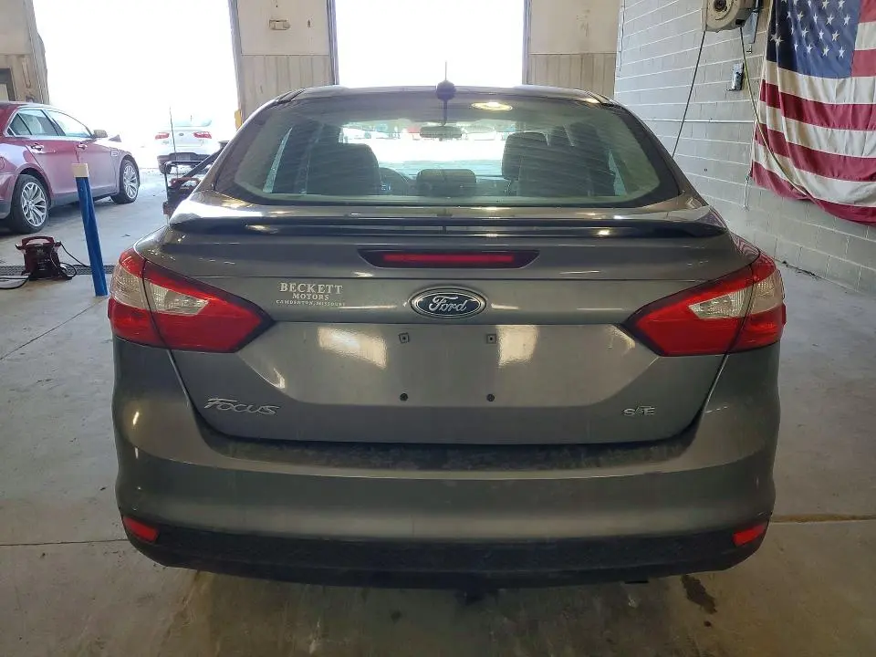 2012 FORD FOCUS SE  
