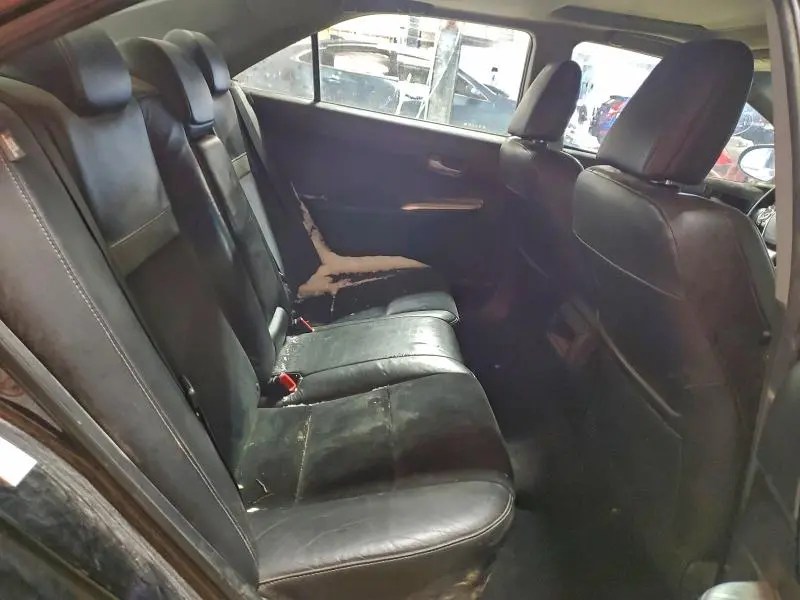 2012 TOYOTA CAMRY SE  