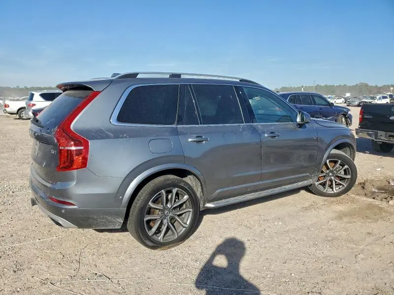 2017 VOLVO XC90 T6  