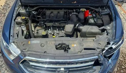 2019 FORD TAURUS SE  
