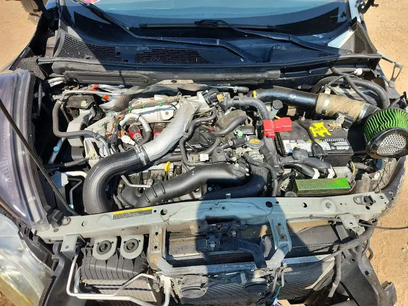2015 NISSAN JUKE SV  