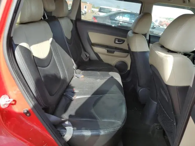 2013 KIA SOUL +