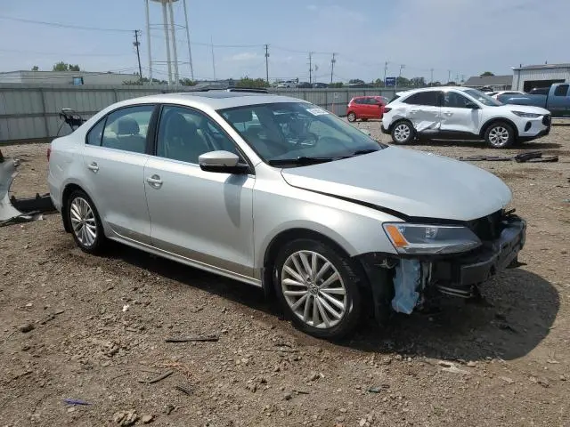 2012 VOLKSWAGEN JETTA SEL  