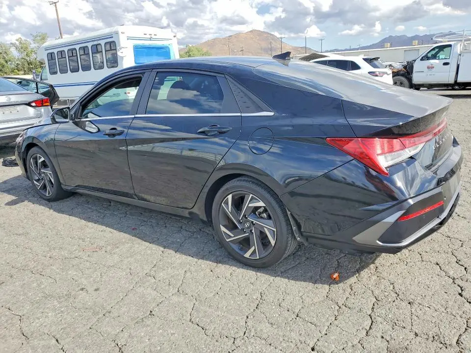 2024 HYUNDAI ELANTRA LIMITED  