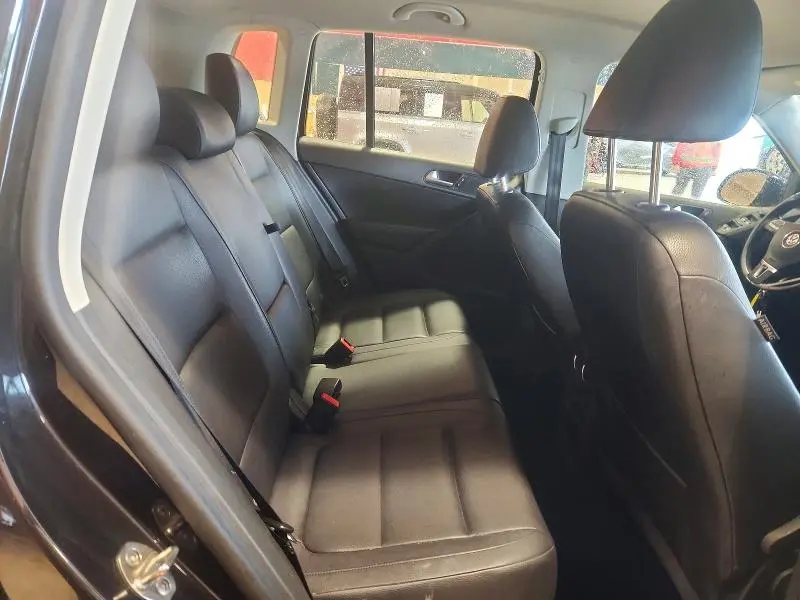 2017 VOLKSWAGEN TIGUAN S  