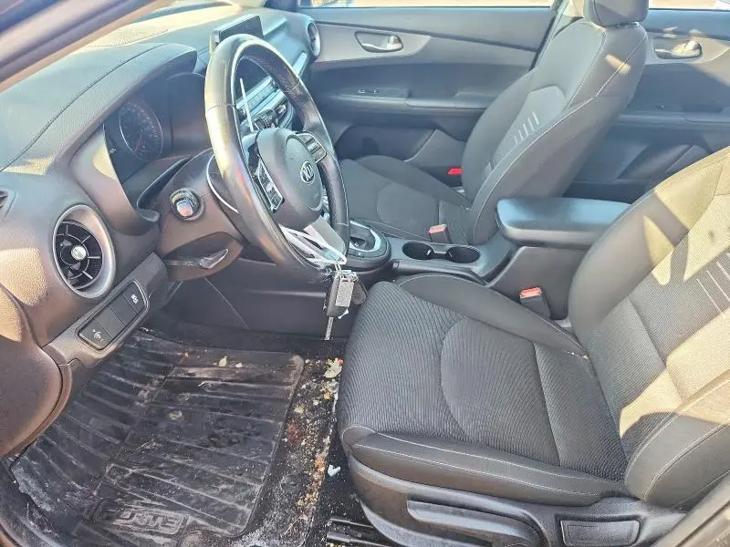 2021 KIA FORTE FE  
