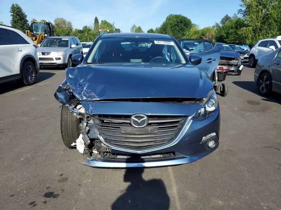 2016 MAZDA 3 TOURING  