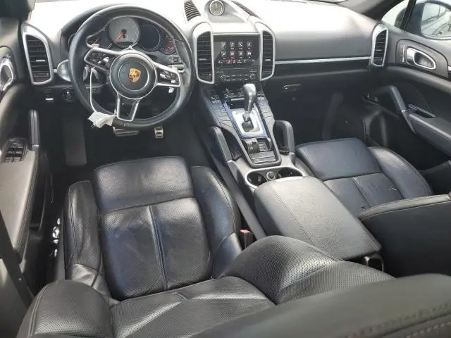 2017 PORSCHE CAYENNE S  