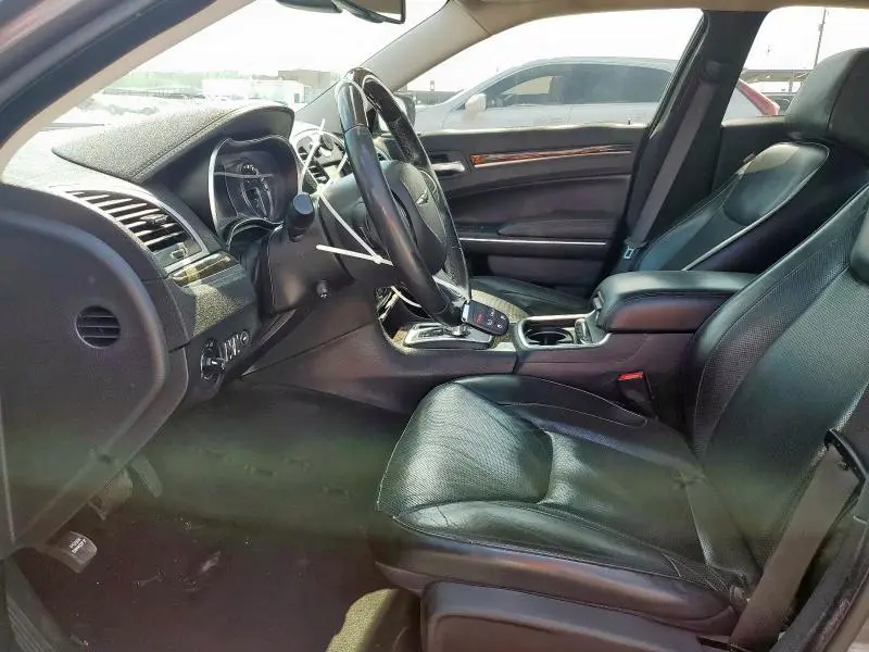 2016 CHRYSLER 300C   