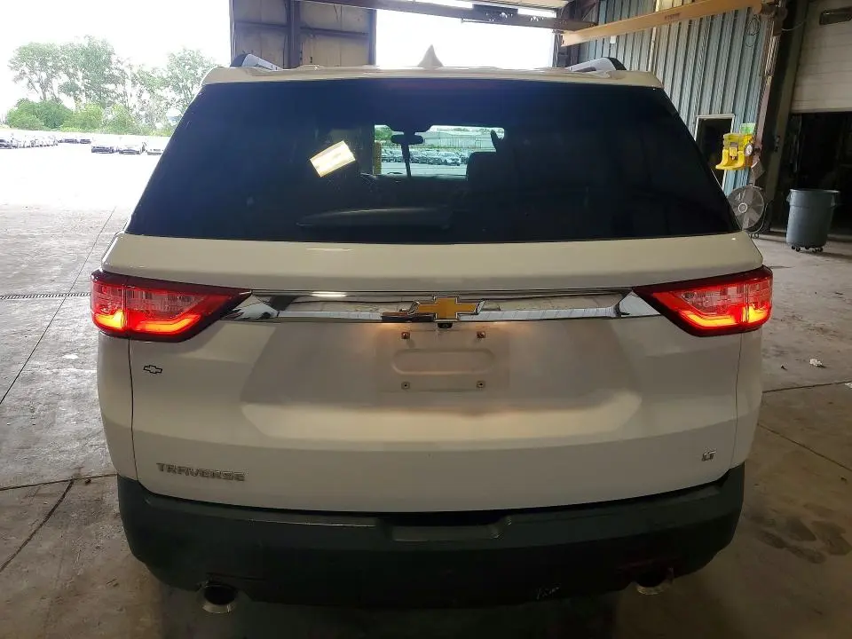 2020 CHEVROLET TRAVERSE LT  