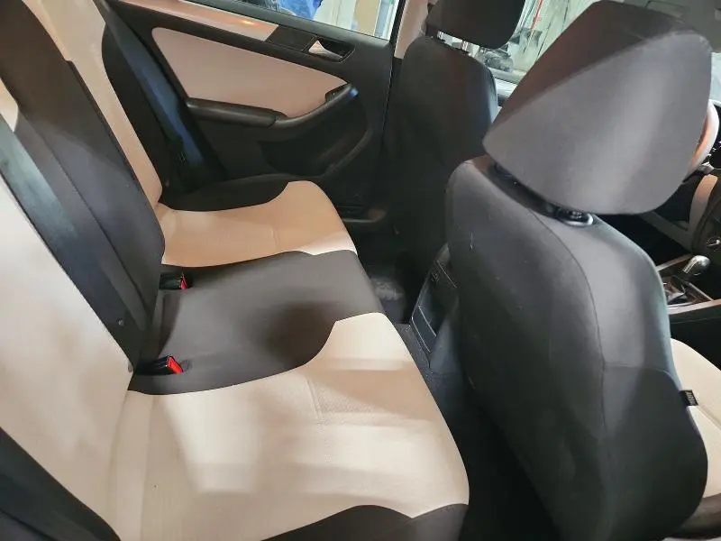 2015 VOLKSWAGEN JETTA SE  