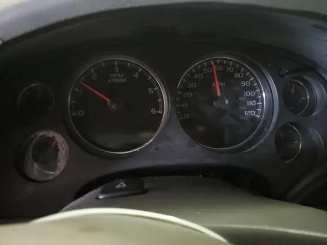 2010 CHEVROLET SUBURBAN K1500 LT  