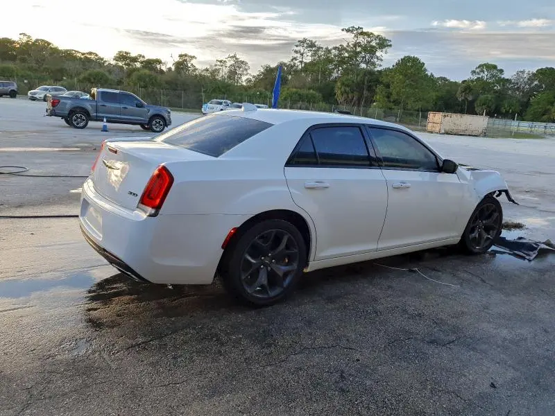 2020 CHRYSLER 300 TOURING  