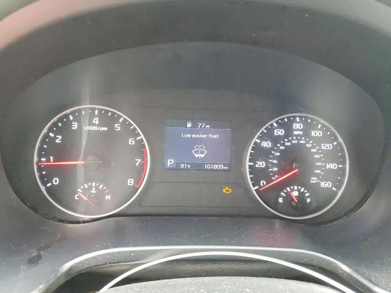2021 KIA SELTOS LX  