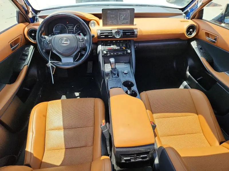 2023 LEXUS IS 300  