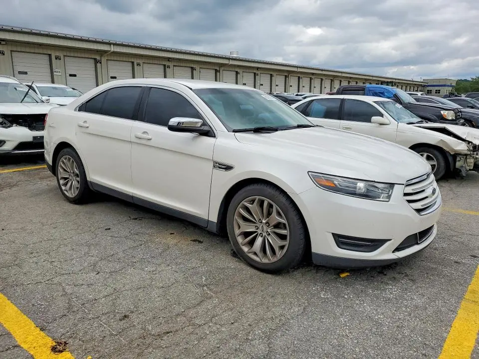 2015 FORD TAURUS LIMITED  