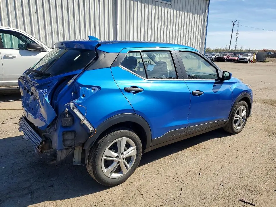 2021 NISSAN KICKS S  