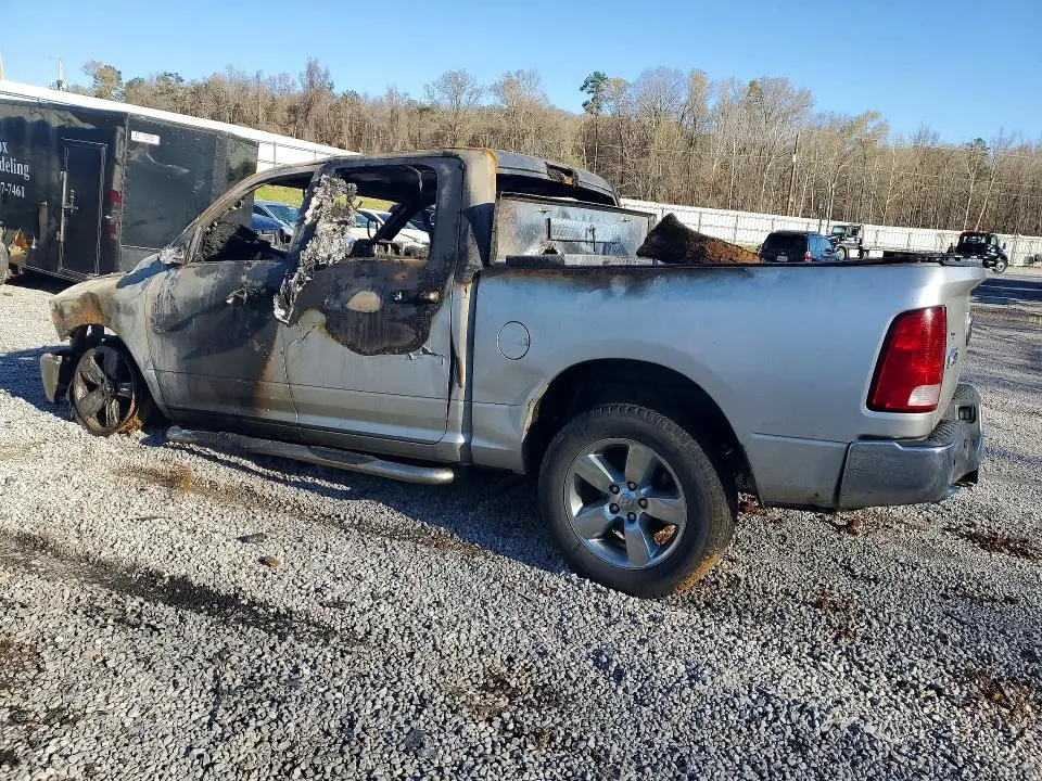 2014 RAM 1500 SLT  