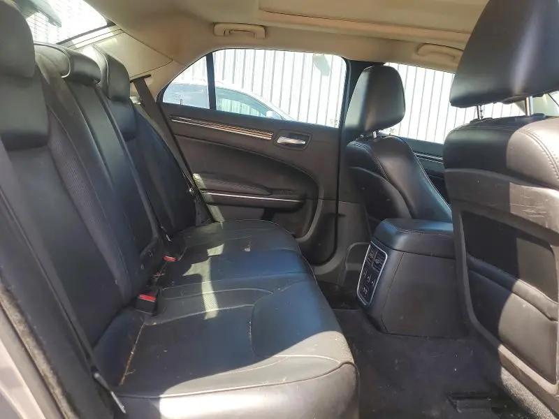 2015 CHRYSLER 300C   