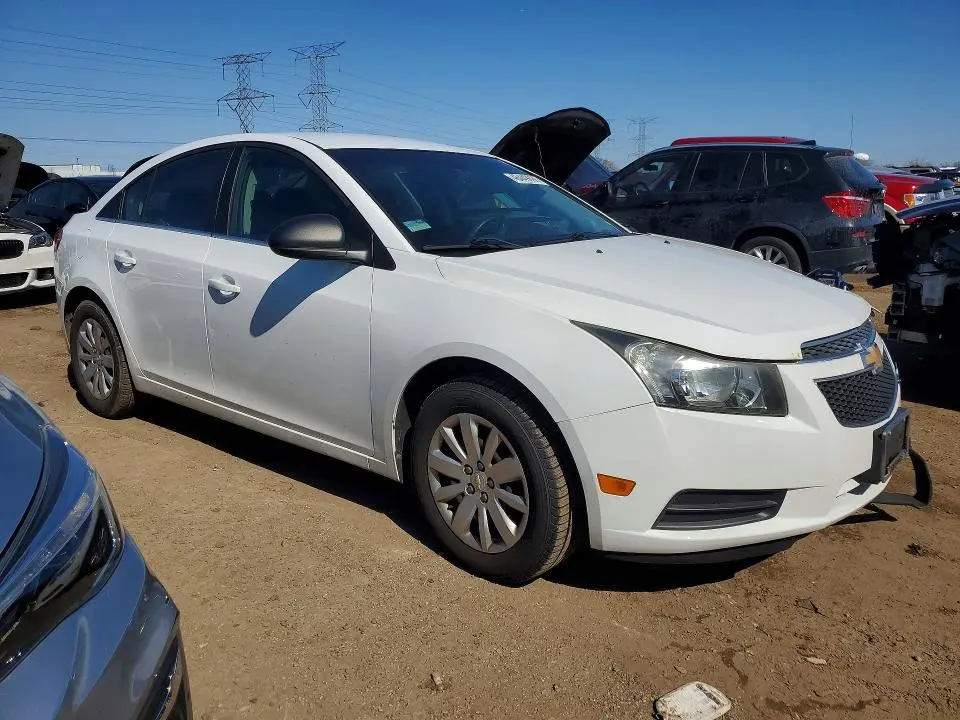 2011 CHEVROLET CRUZE LS  