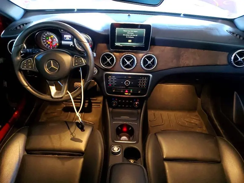 2016 MERCEDES-BENZ GLA 250  